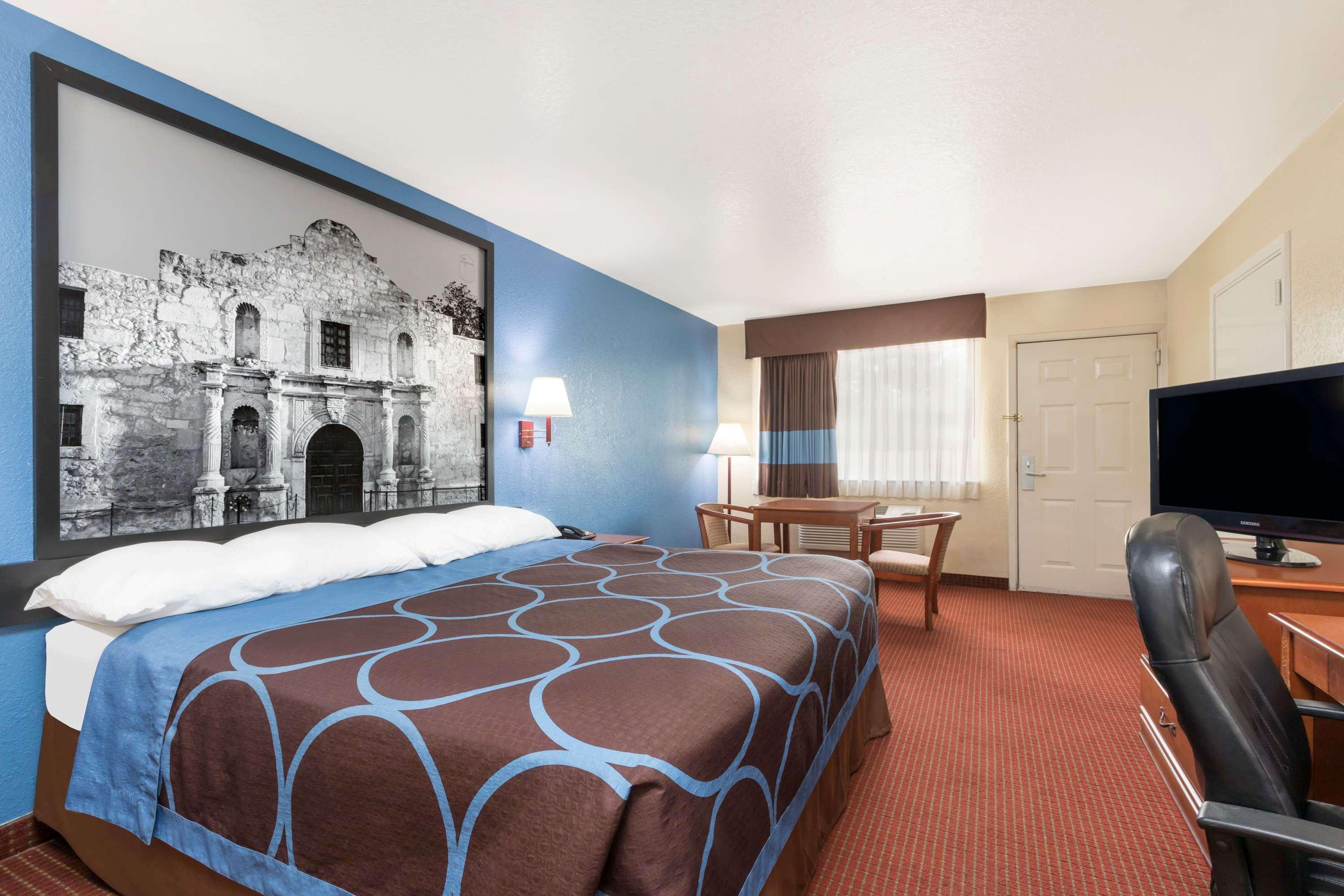 Мотель Super 8 By Wyndham San Antonio At I-10 Экстерьер фото